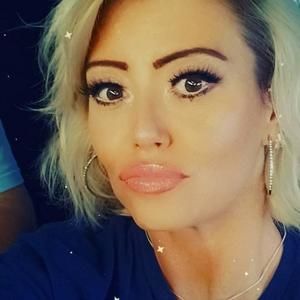 Meet your Posher, Fonda